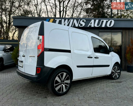 Білий Рено Кєнгу, об'ємом двигуна 1.5 л та пробігом 240 тис. км за 7200 $, фото 18 на Automoto.ua