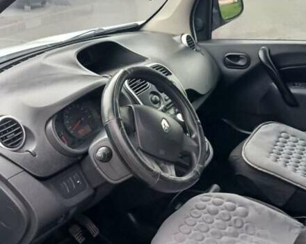 Рено Кєнгу 2015 у Броварах на Automoto.ua Білий Рено Кєнгу, об'ємом двигуна 1.46 л та пробігом 225 тис. км за 8500 $, фото 10 на Automoto.ua