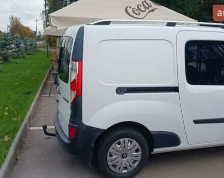 Рено Кєнгу 2015 у Броварах на Automoto.ua Білий Рено Кєнгу, об'ємом двигуна 1.46 л та пробігом 225 тис. км за 8500 $, фото 5 на Automoto.ua