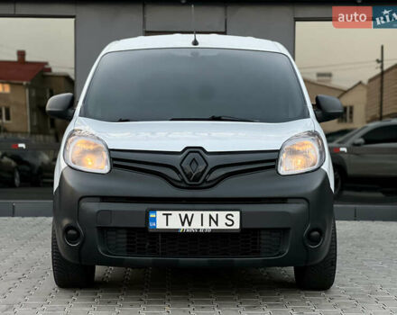 Білий Рено Кєнгу, об'ємом двигуна 1.5 л та пробігом 240 тис. км за 7200 $, фото 1 на Automoto.ua