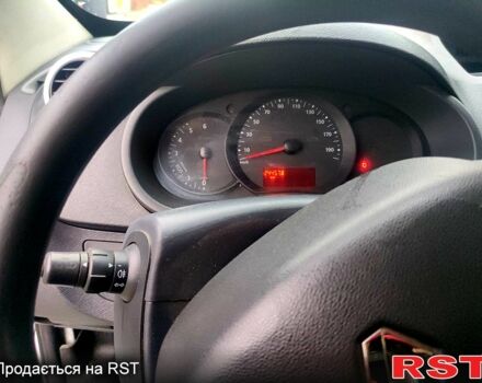 Білий Рено Кєнгу, об'ємом двигуна 1.5 л та пробігом 244 тис. км за 9500 $, фото 7 на Automoto.ua