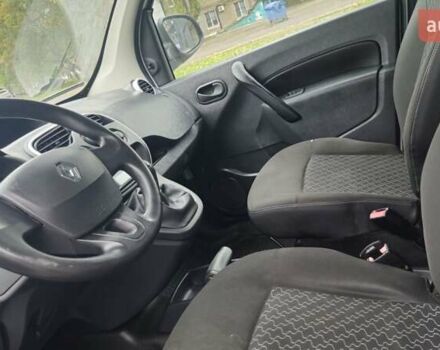 Белый Рено Кенгу, объемом двигателя 1.46 л и пробегом 236 тыс. км за 6500 $, фото 9 на Automoto.ua