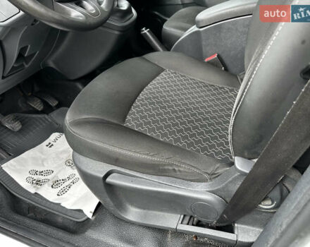 Білий Рено Кєнгу, об'ємом двигуна 1.5 л та пробігом 195 тис. км за 8200 $, фото 40 на Automoto.ua