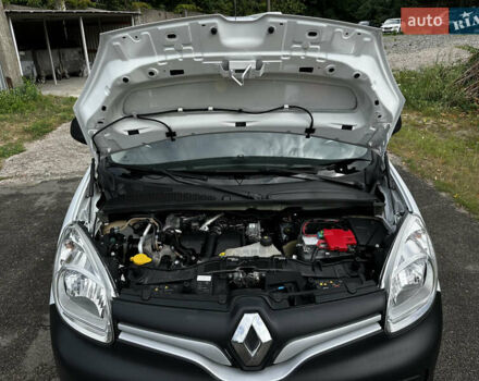 Білий Рено Кєнгу, об'ємом двигуна 1.5 л та пробігом 195 тис. км за 8200 $, фото 20 на Automoto.ua