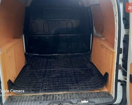 Белый Рено Кенгу, объемом двигателя 1.46 л и пробегом 276 тыс. км за 9000 $, фото 10 на Automoto.ua