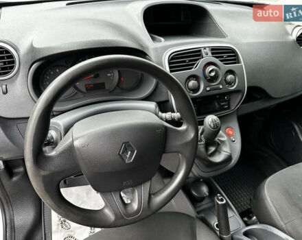 Білий Рено Кєнгу, об'ємом двигуна 1.5 л та пробігом 195 тис. км за 8200 $, фото 43 на Automoto.ua