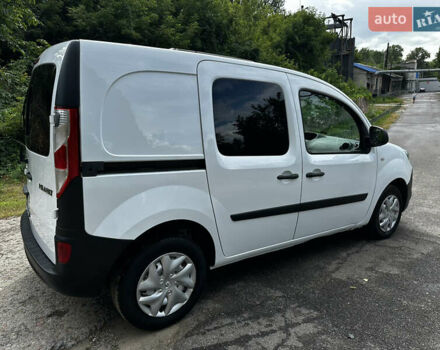 Білий Рено Кєнгу, об'ємом двигуна 1.5 л та пробігом 195 тис. км за 8200 $, фото 4 на Automoto.ua