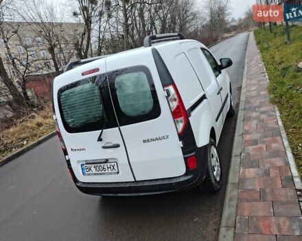 Белый Рено Кенгу, объемом двигателя 1.46 л и пробегом 201 тыс. км за 8000 $, фото 10 на Automoto.ua