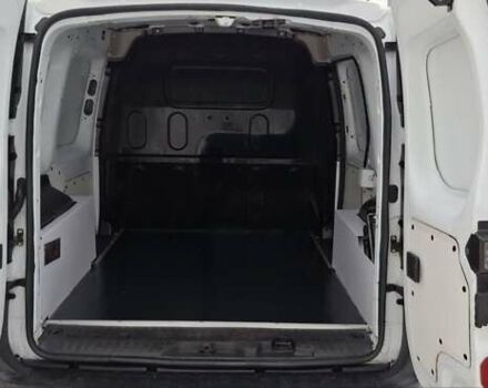 Білий Рено Кєнгу, об'ємом двигуна 0 л та пробігом 52 тис. км за 9800 $, фото 8 на Automoto.ua