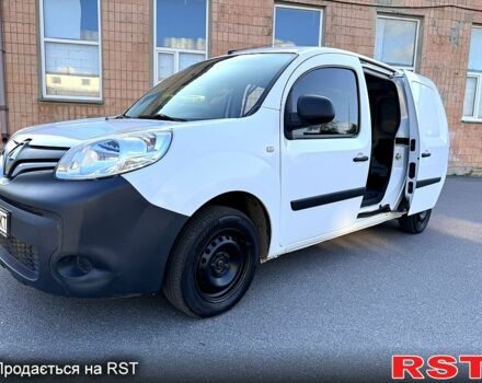 Белый Рено Кенгу, объемом двигателя 1.5 л и пробегом 230 тыс. км за 7400 $, фото 4 на Automoto.ua