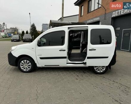 Белый Рено Кенгу, объемом двигателя 1.5 л и пробегом 205 тыс. км за 9600 $, фото 8 на Automoto.ua