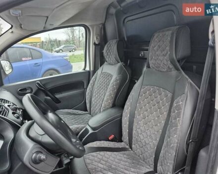 Белый Рено Кенгу, объемом двигателя 1.46 л и пробегом 179 тыс. км за 10500 $, фото 4 на Automoto.ua