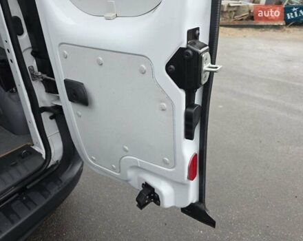 Білий Рено Кєнгу, об'ємом двигуна 0 л та пробігом 57 тис. км за 12400 $, фото 22 на Automoto.ua