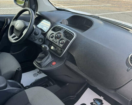 Білий Рено Кєнгу, об'ємом двигуна 0 л та пробігом 51 тис. км за 9800 $, фото 13 на Automoto.ua