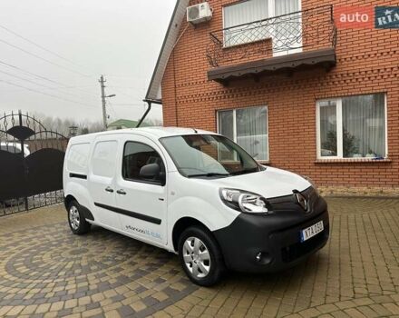 Белый Рено Кенгу, объемом двигателя 0 л и пробегом 25 тыс. км за 12400 $, фото 17 на Automoto.ua