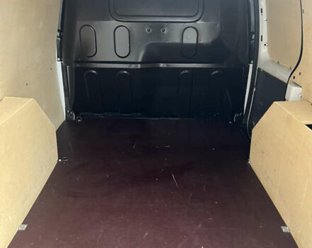 Рено Кєнгу 2018 у Луцьку на Automoto.ua Білий Рено Кєнгу, об'ємом двигуна 0 л та пробігом 20 тис. км за 9700 $, фото 14 на Automoto.ua