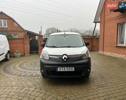 Белый Рено Кенгу, объемом двигателя 0 л и пробегом 25 тыс. км за 12400 $, фото 1 на Automoto.ua