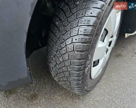 Білий Рено Кєнгу, об'ємом двигуна 0 л та пробігом 57 тис. км за 12400 $, фото 9 на Automoto.ua