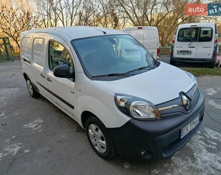 Белый Рено Кенгу, объемом двигателя 0 л и пробегом 27 тыс. км за 13100 $, фото 14 на Automoto.ua