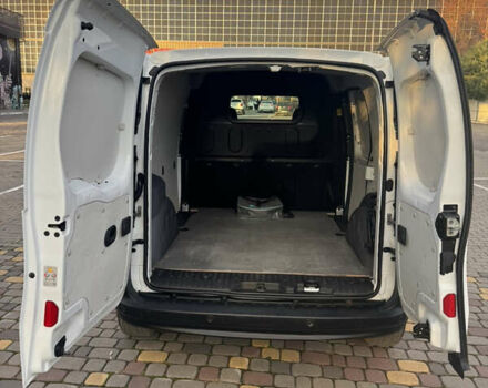 Білий Рено Кєнгу, об'ємом двигуна 0 л та пробігом 51 тис. км за 9800 $, фото 27 на Automoto.ua