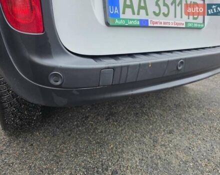 Білий Рено Кєнгу, об'ємом двигуна 0 л та пробігом 57 тис. км за 12400 $, фото 10 на Automoto.ua