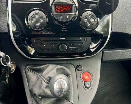 Рено Кенгу 2018 в Львове на Automoto.ua Белый Рено Кенгу, объемом двигателя 1.5 л и пробегом 200 тыс. км за 12400 $, фото 8 на Automoto.ua