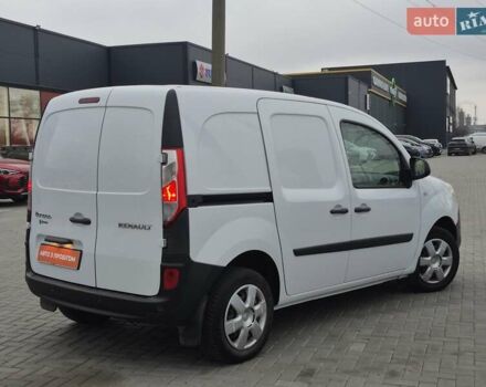 Белый Рено Кенгу, объемом двигателя 1.46 л и пробегом 179 тыс. км за 10500 $, фото 2 на Automoto.ua