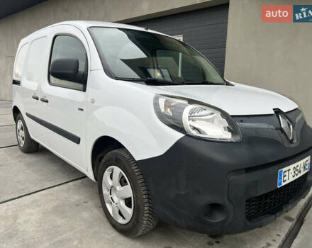 Рено Кєнгу 2018 у Луцьку на Automoto.ua Білий Рено Кєнгу, об'ємом двигуна 0 л та пробігом 20 тис. км за 9700 $, фото 10 на Automoto.ua