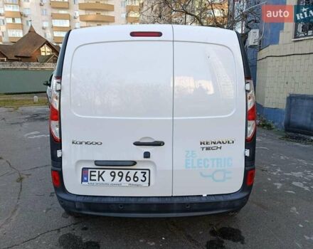 Белый Рено Кенгу, объемом двигателя 0 л и пробегом 27 тыс. км за 13100 $, фото 11 на Automoto.ua