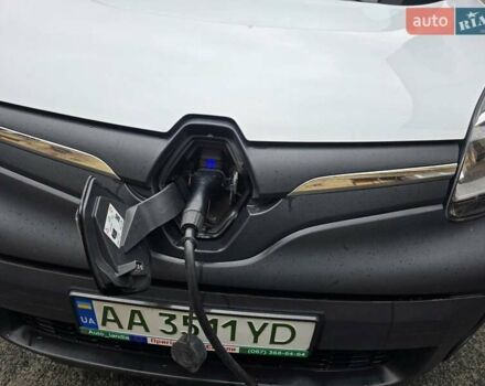 Білий Рено Кєнгу, об'ємом двигуна 0 л та пробігом 57 тис. км за 12400 $, фото 1 на Automoto.ua