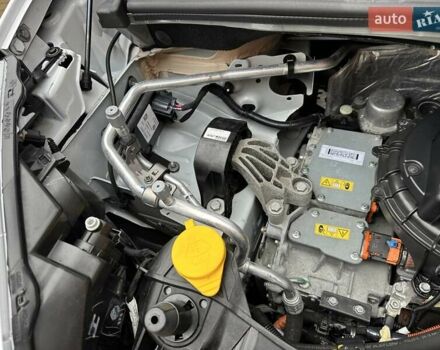 Белый Рено Кенгу, объемом двигателя 0 л и пробегом 25 тыс. км за 12400 $, фото 71 на Automoto.ua