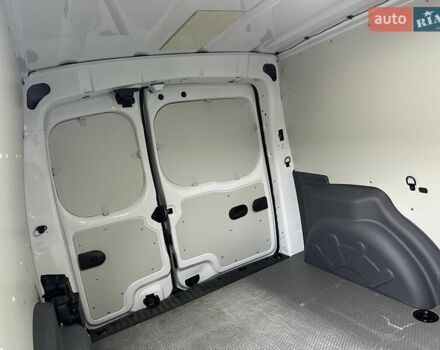 Білий Рено Кєнгу, об'ємом двигуна 0 л та пробігом 27 тис. км за 12800 $, фото 54 на Automoto.ua