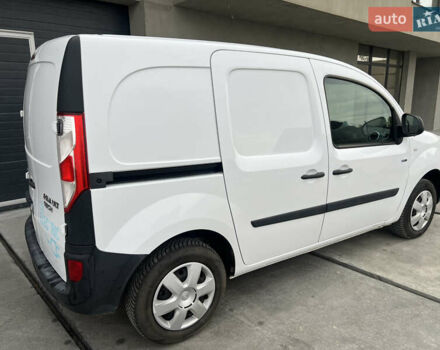 Рено Кєнгу 2018 у Луцьку на Automoto.ua Білий Рено Кєнгу, об'ємом двигуна 0 л та пробігом 20 тис. км за 9700 $, фото 9 на Automoto.ua