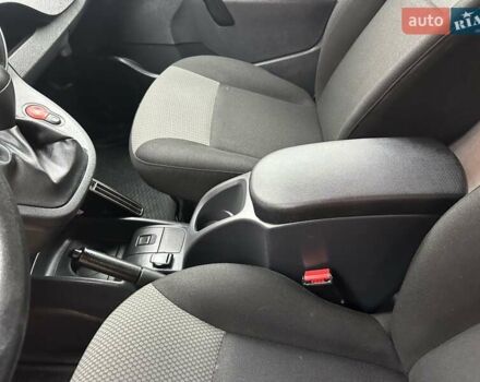 Белый Рено Кенгу, объемом двигателя 0 л и пробегом 25 тыс. км за 12400 $, фото 35 на Automoto.ua