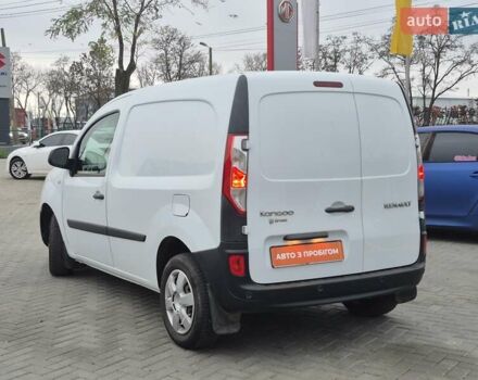 Белый Рено Кенгу, объемом двигателя 1.46 л и пробегом 179 тыс. км за 10500 $, фото 1 на Automoto.ua