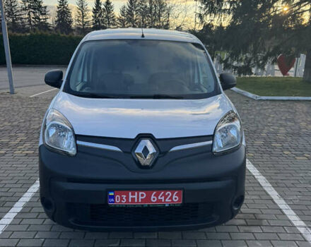 Білий Рено Кєнгу, об'ємом двигуна 0 л та пробігом 51 тис. км за 9800 $, фото 1 на Automoto.ua
