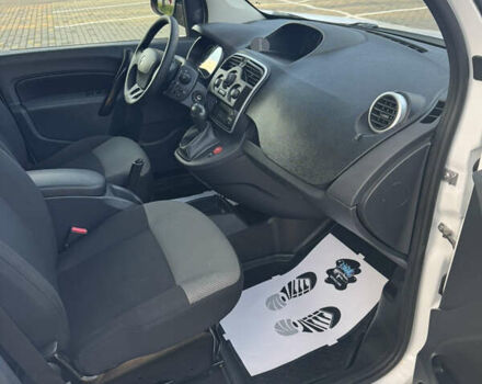 Білий Рено Кєнгу, об'ємом двигуна 0 л та пробігом 51 тис. км за 9800 $, фото 12 на Automoto.ua