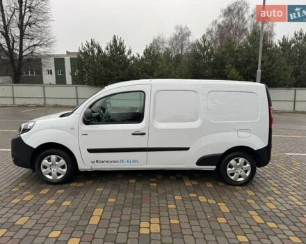 Білий Рено Кєнгу, об'ємом двигуна 0 л та пробігом 39 тис. км за 12499 $, фото 3 на Automoto.ua