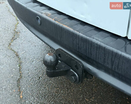 Білий Рено Кєнгу, об'ємом двигуна 1.5 л та пробігом 211 тис. км за 12999 $, фото 20 на Automoto.ua