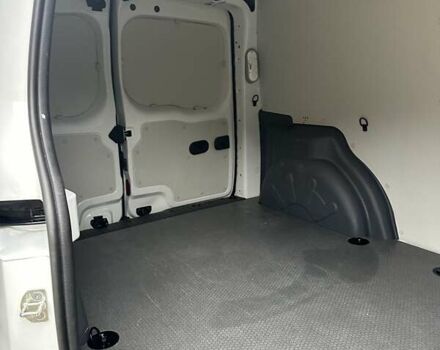 Білий Рено Кєнгу, об'ємом двигуна 0 л та пробігом 21 тис. км за 13400 $, фото 56 на Automoto.ua