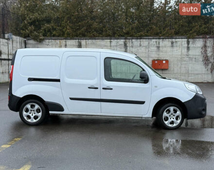 Білий Рено Кєнгу, об'ємом двигуна 1.5 л та пробігом 211 тис. км за 12999 $, фото 12 на Automoto.ua