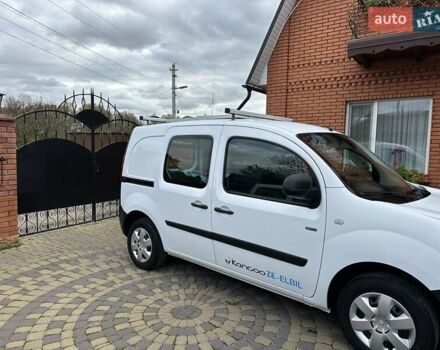 Білий Рено Кєнгу, об'ємом двигуна 0 л та пробігом 37 тис. км за 11700 $, фото 15 на Automoto.ua