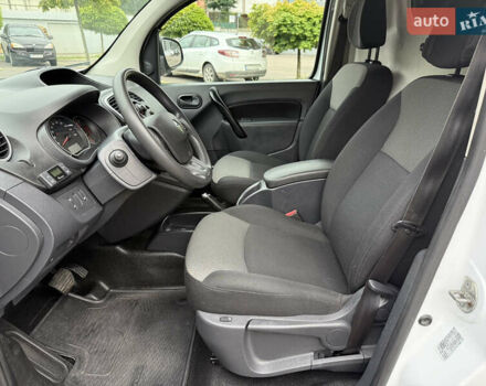 Білий Рено Кєнгу, об'ємом двигуна 1.5 л та пробігом 211 тис. км за 12999 $, фото 48 на Automoto.ua