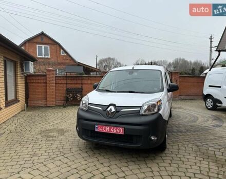 Білий Рено Кєнгу, об'ємом двигуна 0 л та пробігом 21 тис. км за 13400 $, фото 4 на Automoto.ua