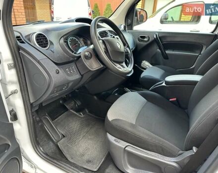 Білий Рено Кєнгу, об'ємом двигуна 0 л та пробігом 37 тис. км за 11700 $, фото 21 на Automoto.ua