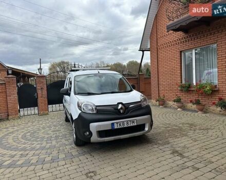 Білий Рено Кєнгу, об'ємом двигуна 0 л та пробігом 37 тис. км за 11700 $, фото 2 на Automoto.ua