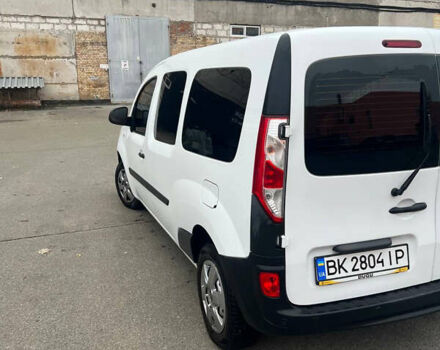 Белый Рено Кенгу, объемом двигателя 1.46 л и пробегом 57 тыс. км за 11999 $, фото 9 на Automoto.ua