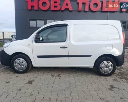 Белый Рено Кенгу, объемом двигателя 0 л и пробегом 35 тыс. км за 11300 $, фото 9 на Automoto.ua