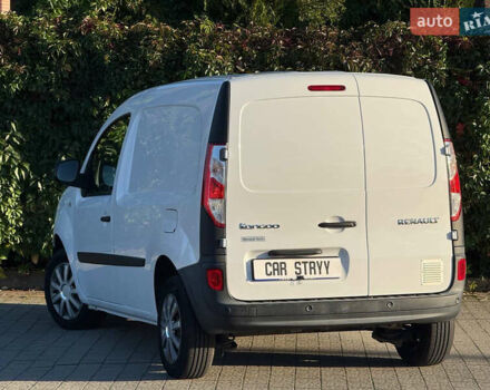 Белый Рено Кенгу, объемом двигателя 1.5 л и пробегом 193 тыс. км за 10999 $, фото 20 на Automoto.ua