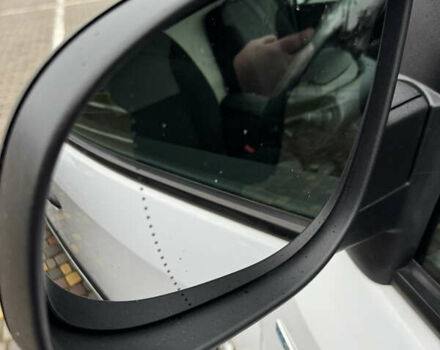 Белый Рено Кенгу, объемом двигателя 0 л и пробегом 26 тыс. км за 12700 $, фото 18 на Automoto.ua